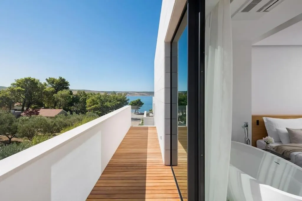 Exclusive Villa Calma II - Heated Pool, Sea View Starigrad Paklenica 0*,  Croatia